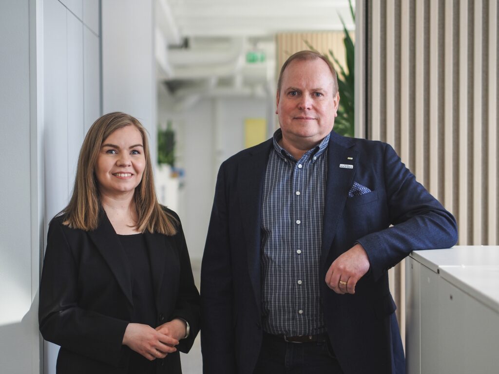 Merja Pesonen, Mikko Lukkaroinen